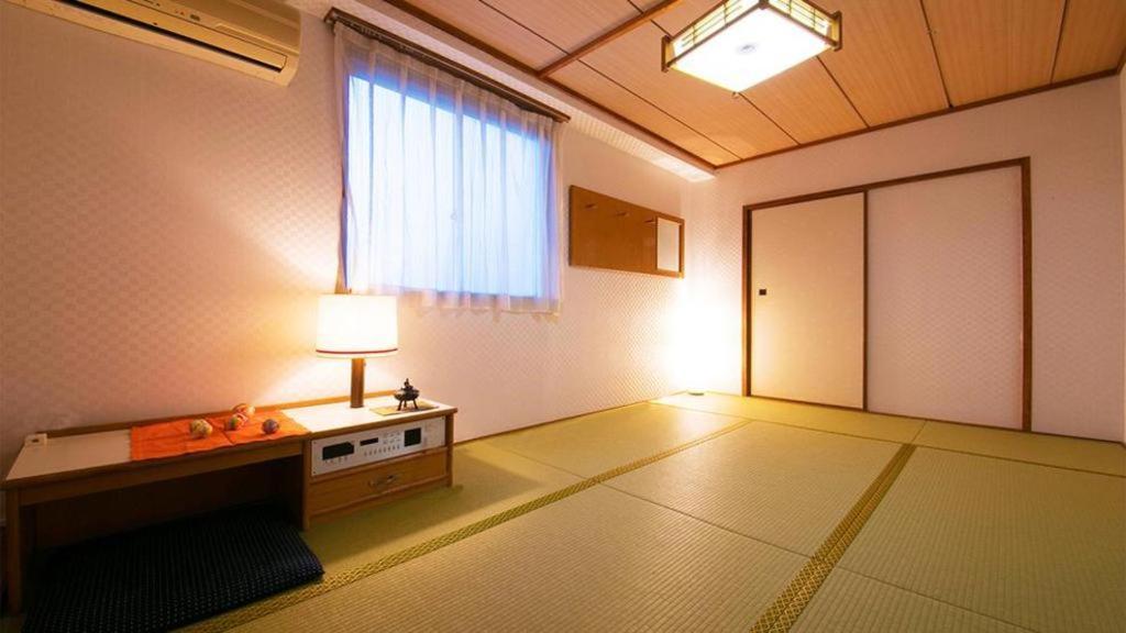 Hotel Town Honmachi Kōchi Zewnętrze zdjęcie