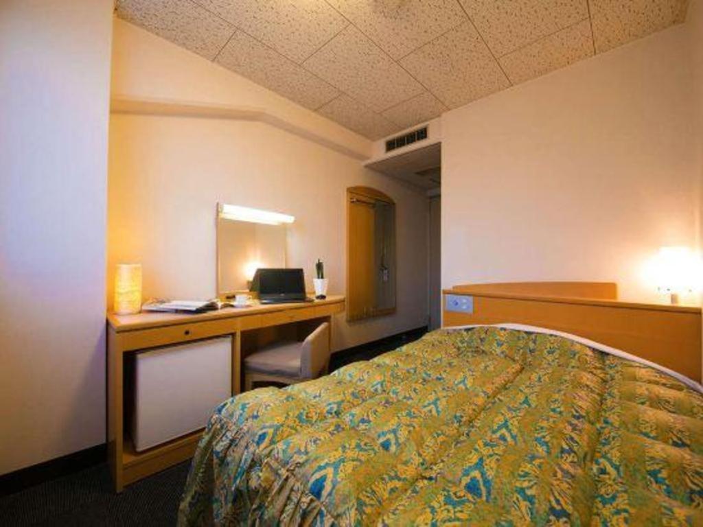 Hotel Town Honmachi Kōchi Zewnętrze zdjęcie
